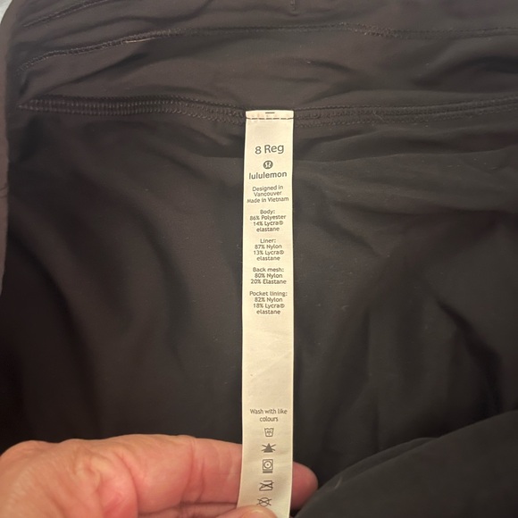 Lululemon Play Off the Pleats black skirt women’s size 8 - Picture 7 of 7